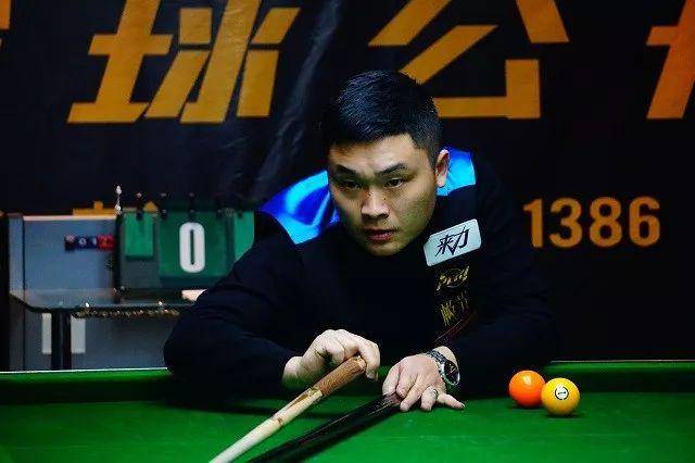 詹姆斯再次 詹姆斯再次