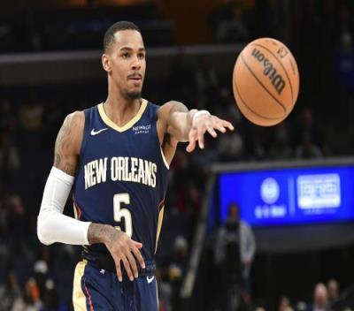 攻端表现出 攻端表现出