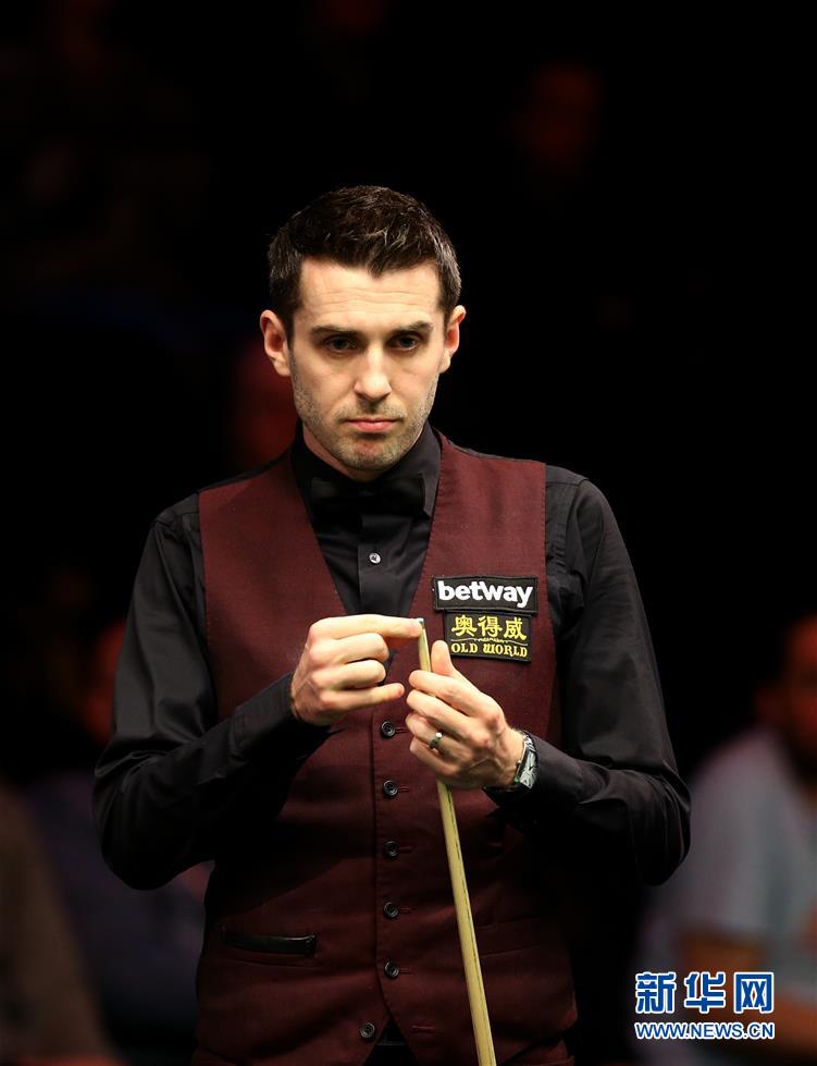 疑给巴西队 疑给巴西队